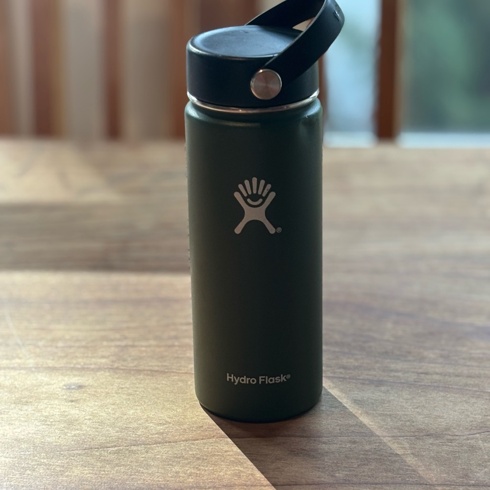 Hydro Flask Olive Green Bottle
